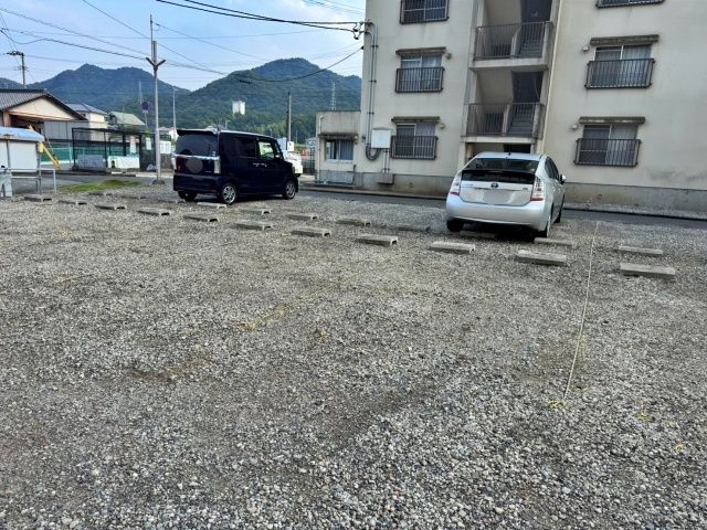 駐車場写真2