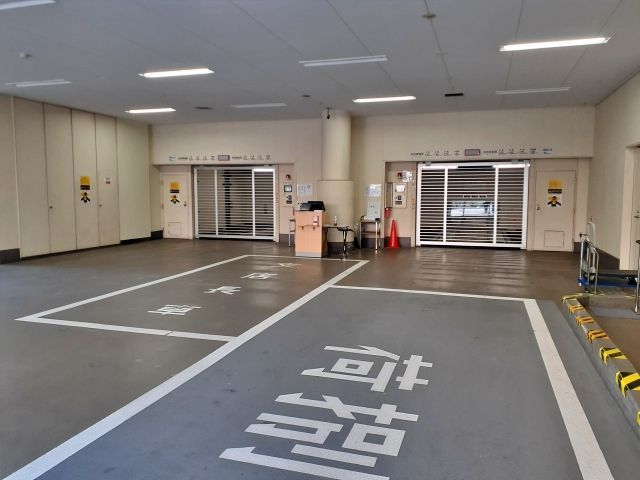 JR博多駅東NSビル駐車場【機械式 / ミドルルーフ / 10:00～17:00】※宿泊不可の駐車場写真