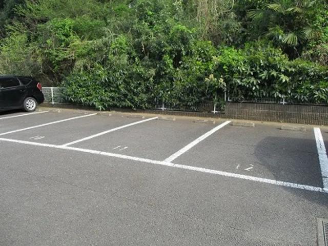レオパレスB&T駐車場【29818】の駐車場写真