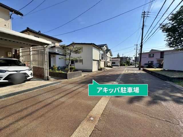 希望が丘南5丁目2-27駐車場の駐車場写真