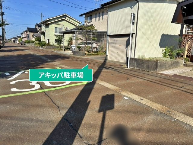希望が丘南5丁目2-27駐車場の駐車場写真