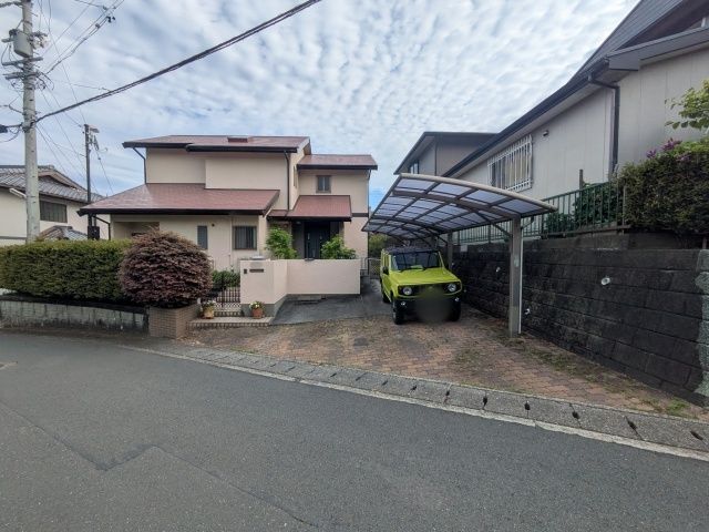 西貝塚2832-13 アキッパ駐車場の駐車場写真