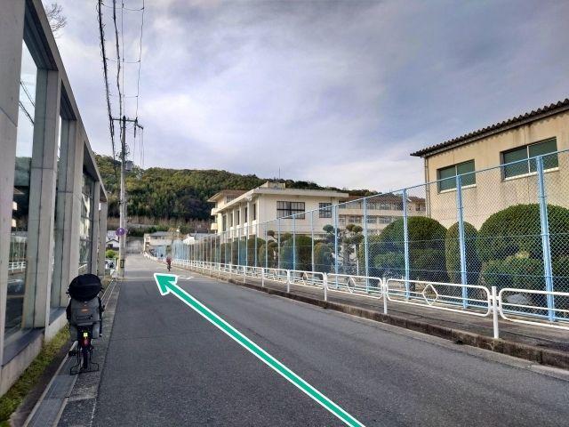 青雲中学校【淡路島まつり公式駐車場】の駐車場写真