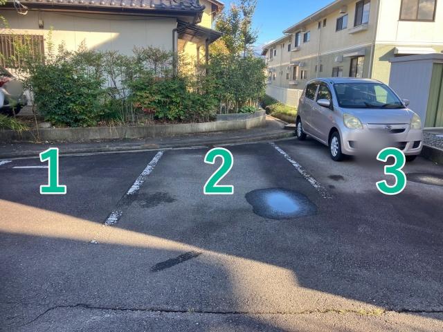 栗田181-8駐車場の駐車場写真