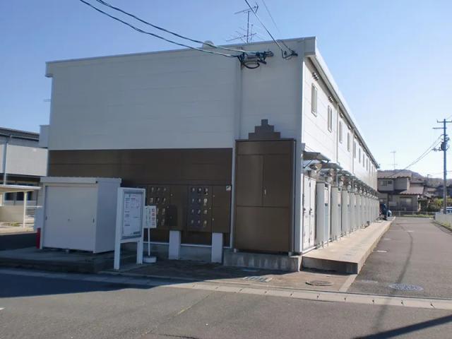 レオパレスエトワール折立Ⅰ駐車場【24141】の駐車場写真