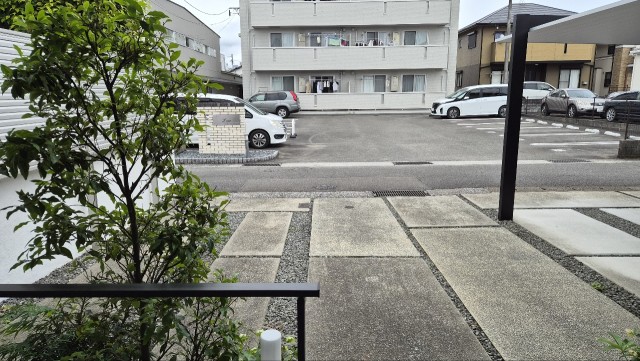 宮崎神宮西駐車場の駐車場写真