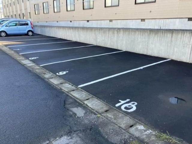 レオパレスエクシール駐車場【16392】の駐車場写真