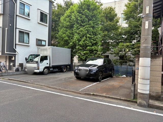 駐車場写真2