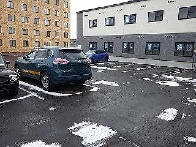 中央2丁目7-2駐車場の駐車場写真