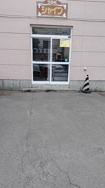 シャイン前駐車場の駐車場写真