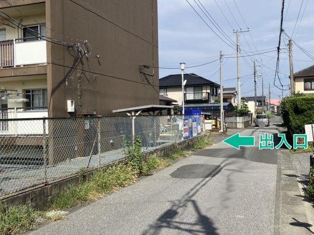 館山アパートメント駐車場（車宿泊可、留め置き可、電源あり、館山駅徒歩12分）の駐車場写真