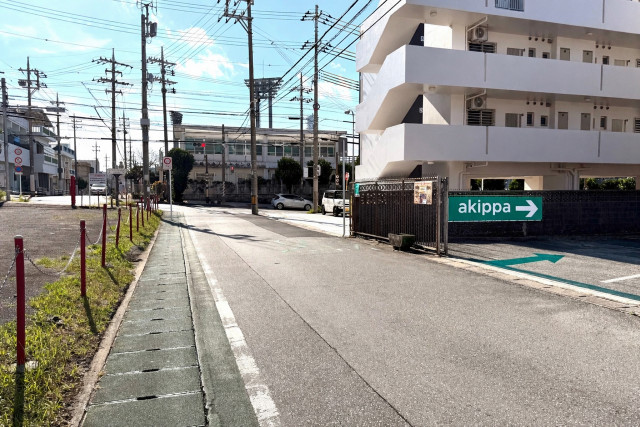沖縄市上地3丁目駐車場の駐車場写真
