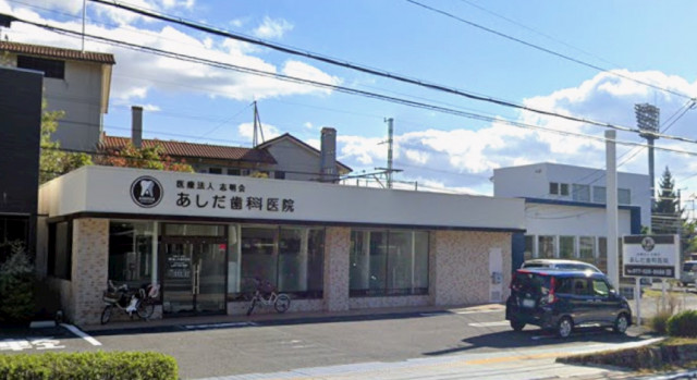 御陵町6-16駐車場の駐車場写真