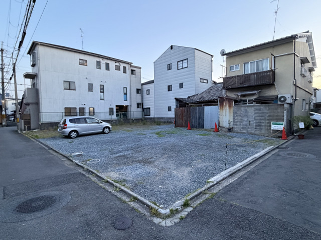 西柳ノ内町47-2駐車場 区画⑦(アイドリング禁止)の駐車場写真