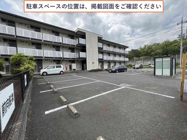 レオパレスヨネザワ駐車場【38206】の駐車場写真