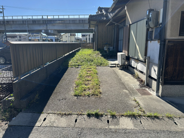 一ツ木駅駐車場の駐車場写真