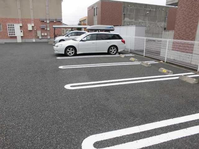 レオネクストアメニティテラス駐車場【53543】の駐車場写真