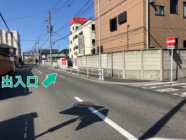 弥次ヱ町4-57駐車場の駐車場写真