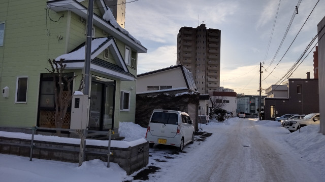 北9条東6森田邸玄関前☆アキッパ駐車場の駐車場写真