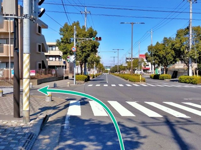 駐車場道順①(信号を左折の場合)