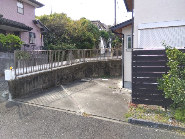 草薙181-8駐車場の駐車場写真