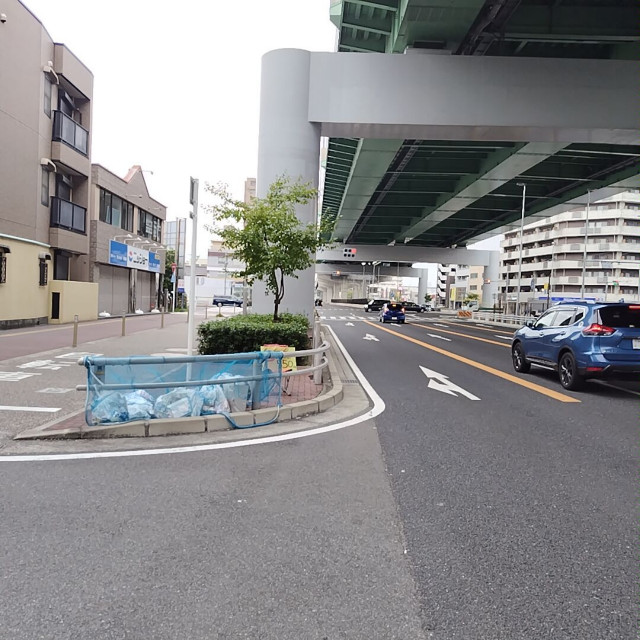 【東海通駅徒歩2分】ハルパーキング東海通駅南の駐車場写真