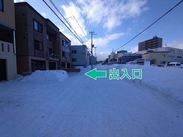 白石区栄通5-3-3駐車場の駐車場写真