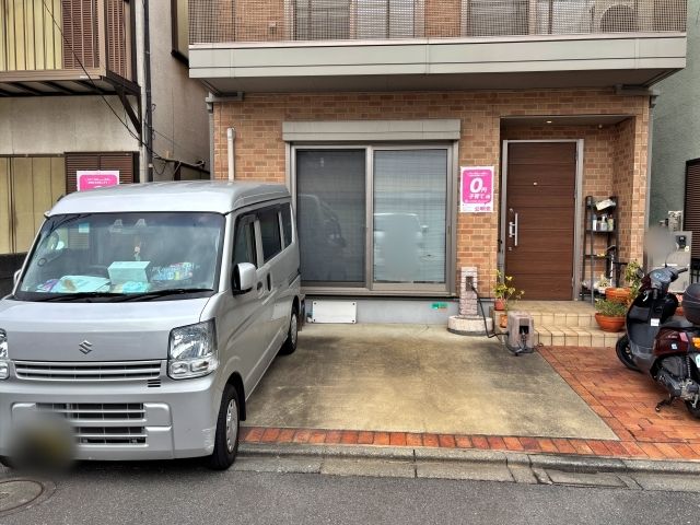 [32a15]西伊興1丁目17 個宅アキッパ駐車場の駐車場写真