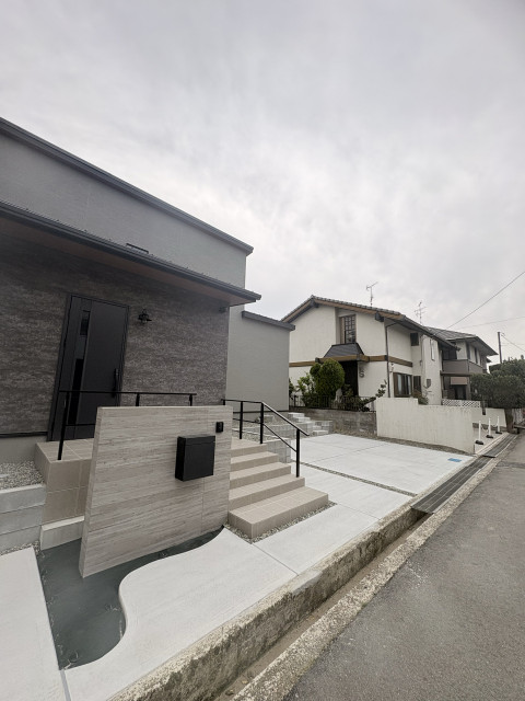 大和東1丁目42-11駐車場の駐車場写真