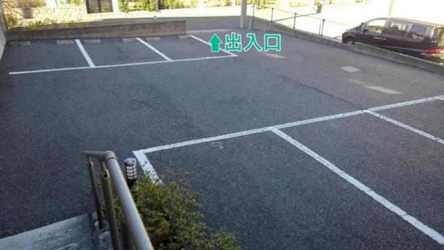 レオパレスベル クリスタル駐車場【33655】の駐車場写真