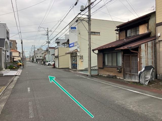 新川1丁目12-44駐車場の駐車場写真
