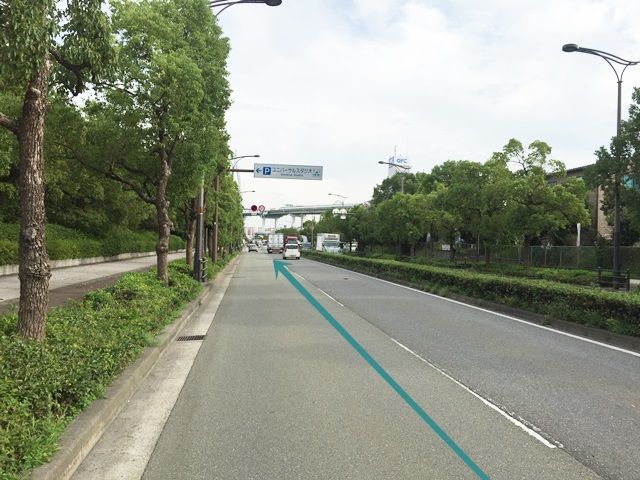 【道順2】直進してください。