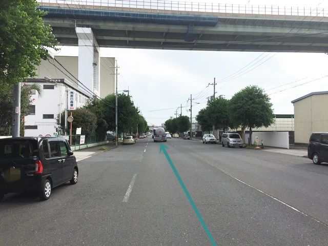 【道順6】直進してください。