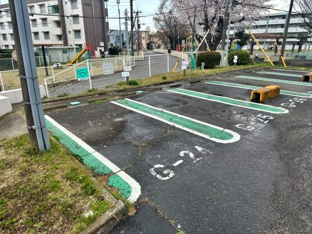 厚木緑ヶ丘駐車場の駐車場写真