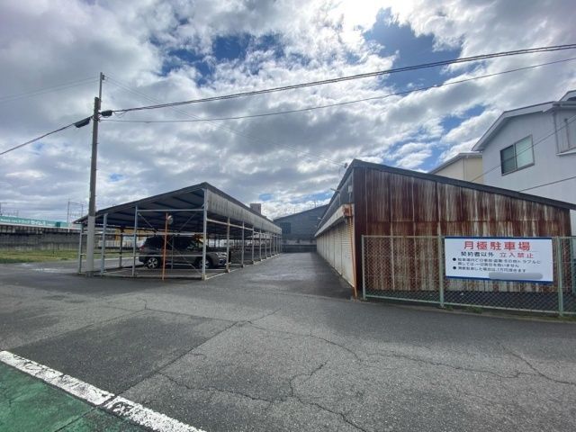 脇浜4丁目 駐車場の駐車場写真