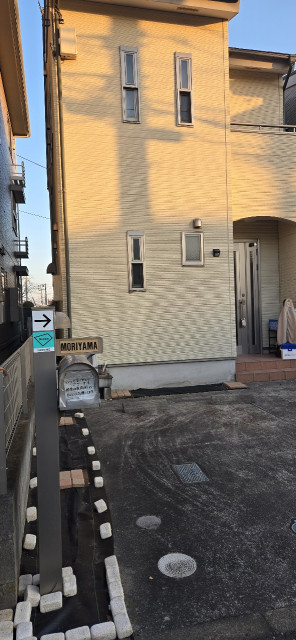 ロー100の斜め向かいMORIYAMA駐車場（相模原市緑区六地蔵交差点すぐ）の駐車場写真