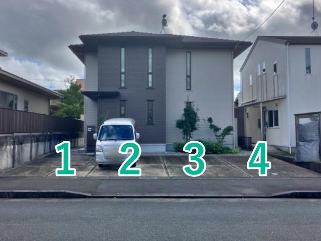 愛野南1丁目10-12駐車場の駐車場写真
