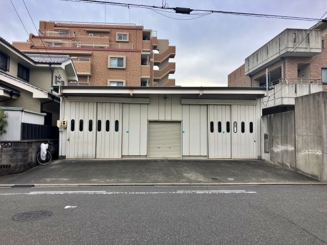 [34d92]柵下町1丁目 アキッパ駐車場の駐車場写真