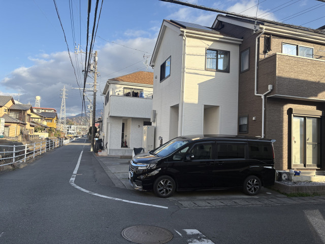 瀬名中央1丁目1-68駐車場の駐車場写真