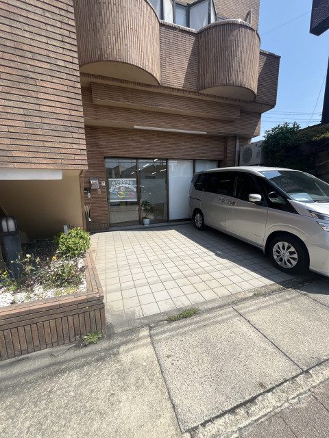 上植野町南淀井8-11駐車場の駐車場写真