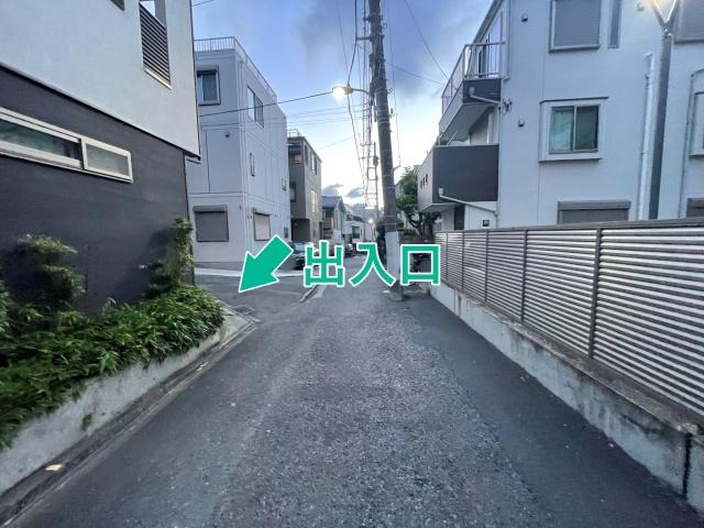 [35b21]戸山1丁目11◎個宅アキッパ駐車場の駐車場写真
