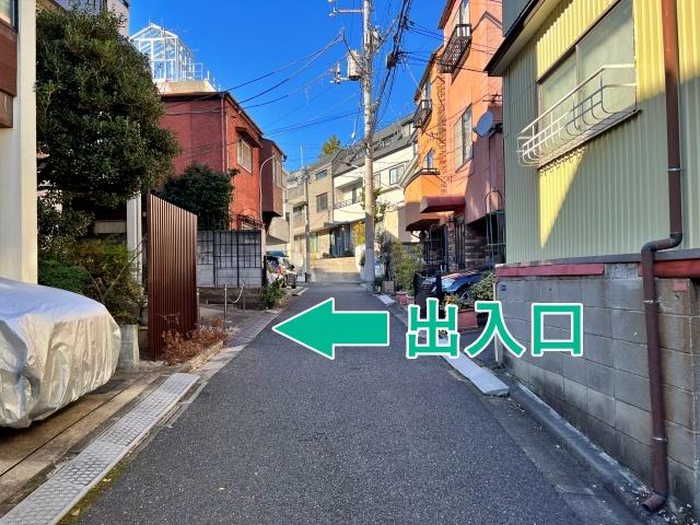 【白金台駅まで徒歩5分】岩城邸☆アキッパ駐車場の駐車場写真
