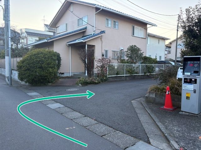 [36bbd]田園調布5丁目▽個宅アキッパ駐車場の駐車場写真