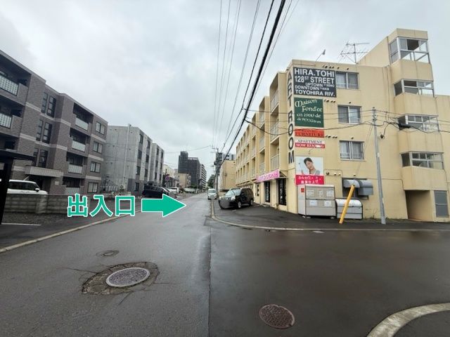 ARTROOM駐車場の駐車場写真