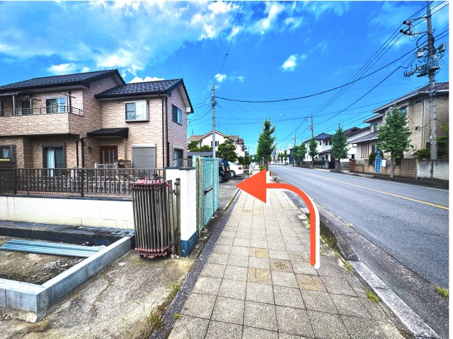 保泉邸_さいたま市西区プラザakippa 駐車場の駐車場写真