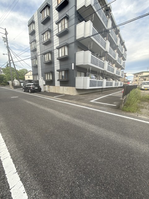 駐車場写真2