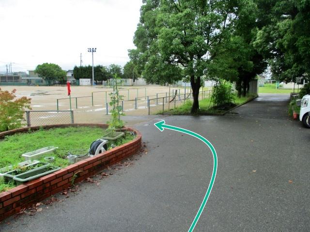 和田島小学校【小松島ブルーインパルス展示飛行2026 7/19(日)】の駐車場写真
