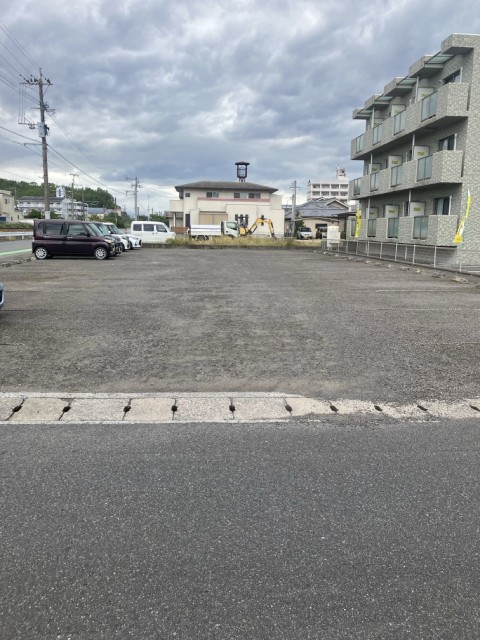 平野安達駐車場の駐車場写真