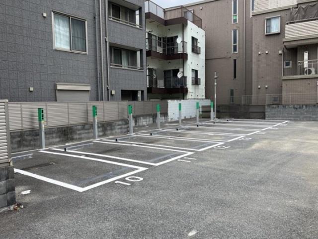 NPC24H代々木駅前第2パーキングの駐車場写真