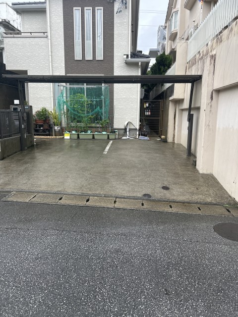 駐車場写真2